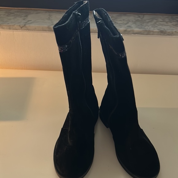 Girls black velvet boots - Picture 5 of 6